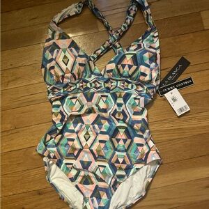 Brand New La Blanca Swimsuit with Tummy Control